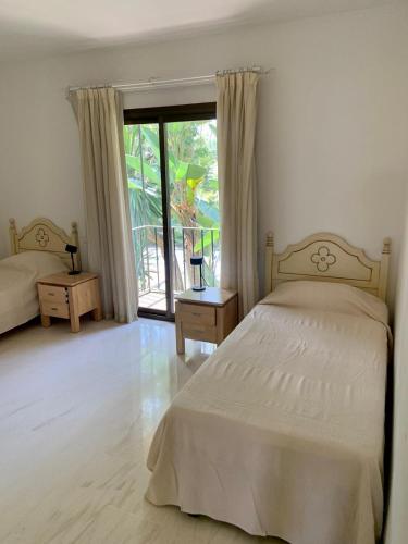 Cartuja Del Golf Duplex Penthouse