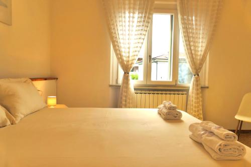 Una cama o camas en una habitación de Holiday Vibes