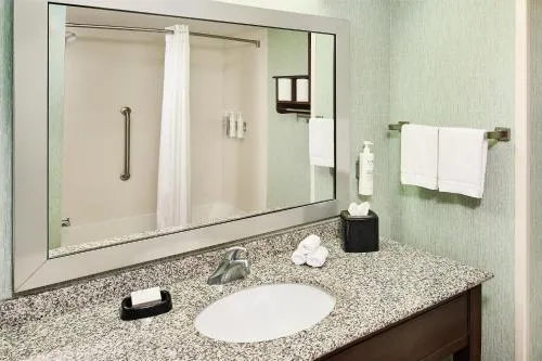 Hampton Inn & Suites Destin photo 6