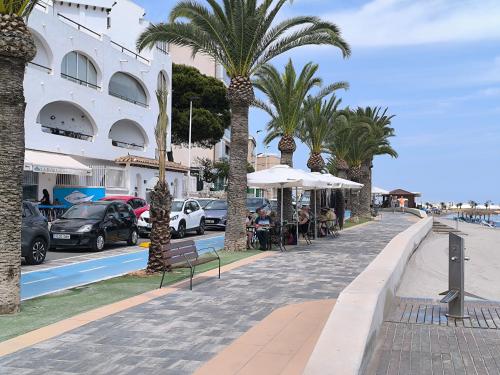 Nabolaget omkring lejligheden eller i nærheden