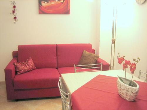 Fotografia z galérie ubytovania Small residence with swimming pool and 8 lovely apartments v destinácii Lazise