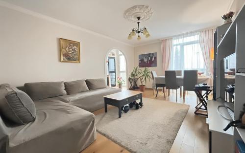 Bel & Grand Appartement proche du centre