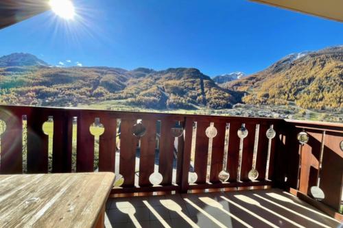 Nice apartment with 2 balconies and view