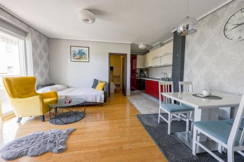Gallery image of Apartments Avdić in Makarska
