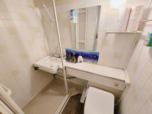 Bagno di Cozy room Airport and Disneyland direct bus