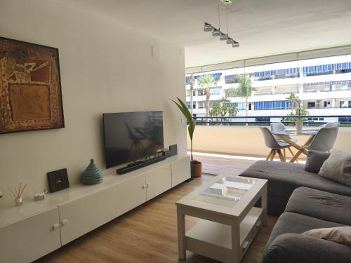 Room with private bathroom in shared apartment