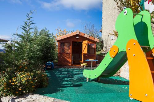Bazén v ubytování Casa Rural La Majada de Peñacorada nebo v jeho okolí