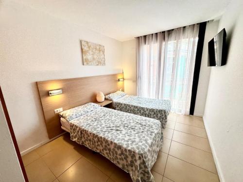 Apartment in Lloret de Mar with Pool and Parking