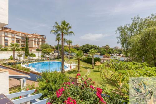 Wonderful Apt 2 BDR with pool and private parking