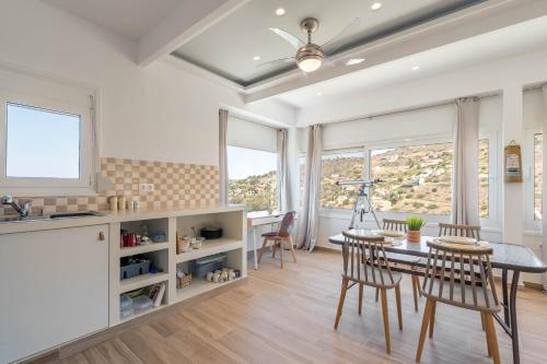 Imagen de la galería de Amelin Villa Panorama, en Aegenitissa