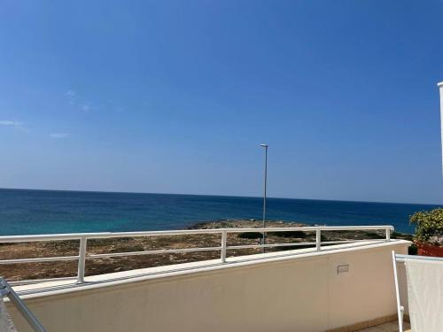 Foto dalla galleria di Casa Vacanza ORO BLU DEL SALENTO a Torre San Giovanni Ugento
