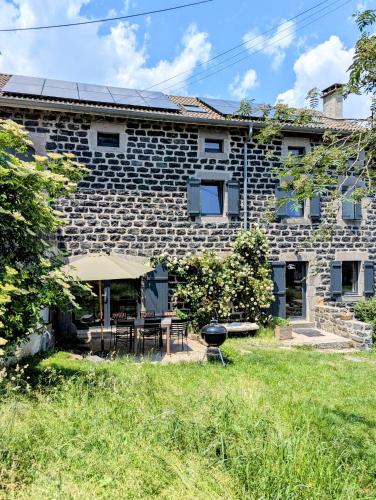 Grande ferme de 250m2 rénovée au charme rustique