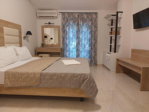 Iraklis Studios