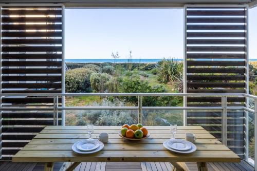 appartement 1ère ligne avec parking et terrasse vue mer