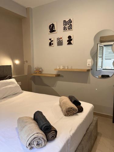 Athens Urban Retreat Apartment - City Center - Fiber Wi-Fi