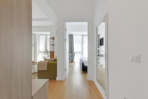 Foto Uphome Suites 4