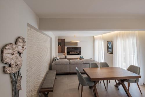 MVM Luxe Suite