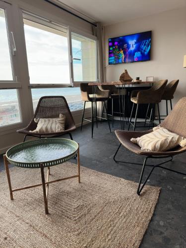 Le plein ciel et mer