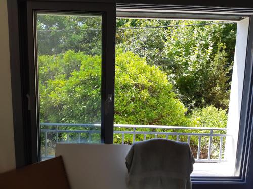 Photo de la galerie de l'établissement Maison Atypique restaurée à NEUF Calme Tout à Pied, à Six-Fours-les-Plages