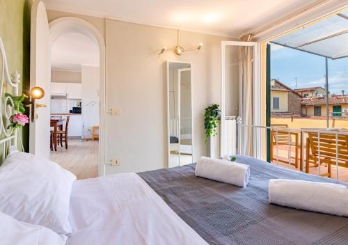 sal- Penthouse with terrace a stone's throw from Piazza Signoria