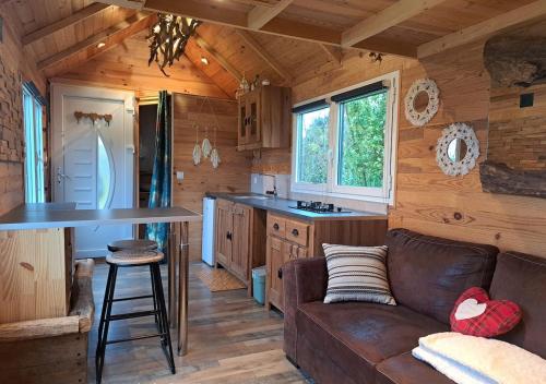 Foto dalla galleria di SIMPLES ESCALES nuit en Tiny House a Les Rosiers