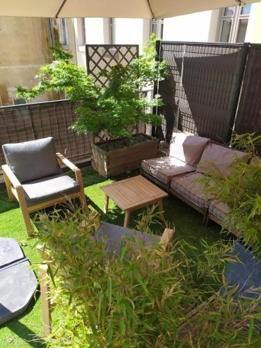 appartement indépendant dans résidence privée, avec accès à la terrasse