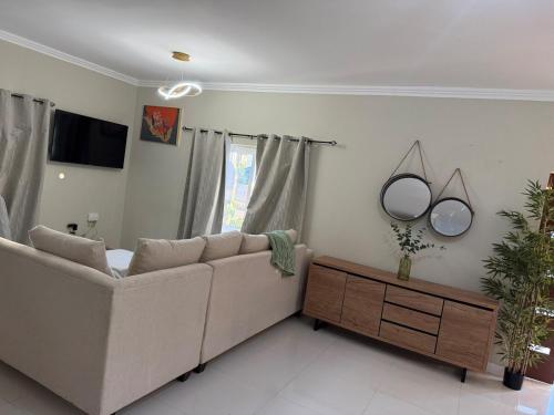 Φωτογραφία από το άλμπουμ του The Home by Scenic Stay Villas σε Ocho Rios