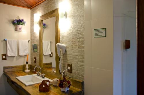 Hotel Bühlerにあるバスルーム