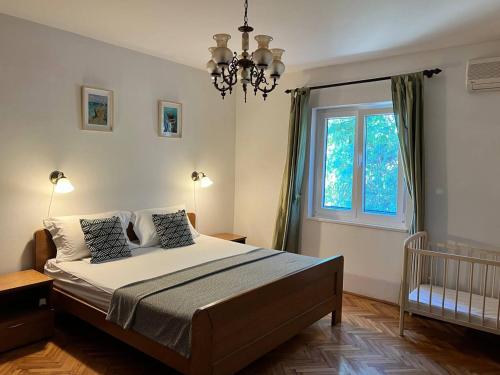 Ένα ή περισσότερα κρεβάτια σε δωμάτιο στο Domus Maria with swimming pool and Free parking