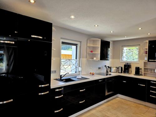 Η κουζίνα ή μικρή κουζίνα στο Ferienhaus am Thüringer Meer