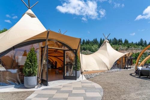 Φωτογραφία από το άλμπουμ του Under Canvas Columbia River Gorge σε White Salmon