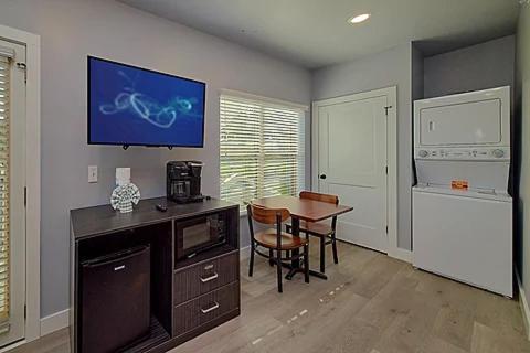 Η κουζίνα ή μικρή κουζίνα στο #4 Studio Town Place 2