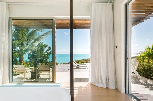 Gallery image of Chalk Sound Luxe Haven in Providenciales
