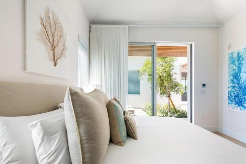 Gallery image of Chalk Sound Luxe Haven in Providenciales