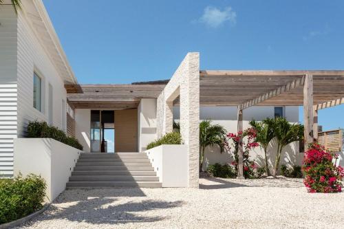 Gallery image of Chalk Sound Luxe Haven in Providenciales
