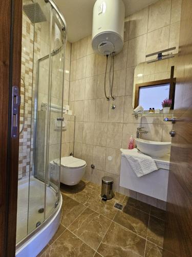 Un baño de Divanhana