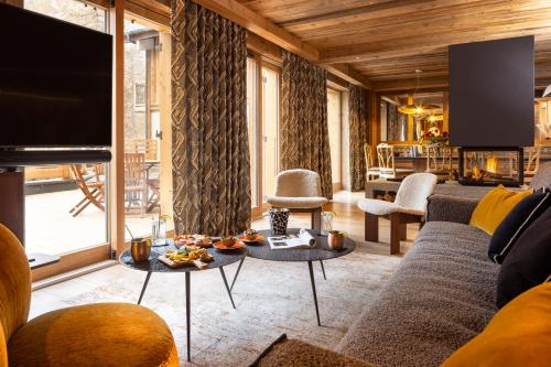 Chalet privé de Luxe IGLOO avec Piscine Sauna et Cheminée, 4 chambres, 220m2 by HOTEL MONTBLANC