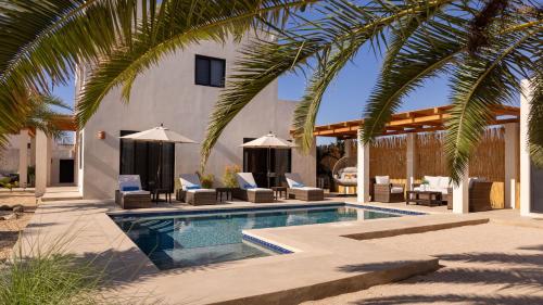 Πισίνα στο ή κοντά στο Casa Sueño Pescadero