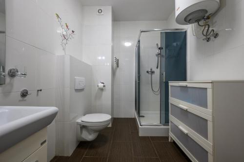 Koupelna v ubytování Marina- pokoje nad morzem