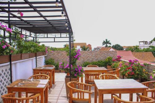 Restaurace v ubytování Hotel AT THE PARK