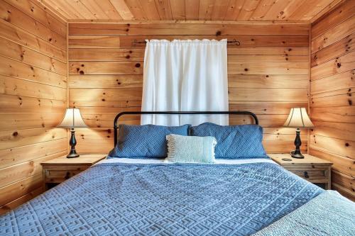 Kate's Cabin - 3 min to Dollywood! Cabin with Hot tub, Game Room, and Resort Pool! photo 32