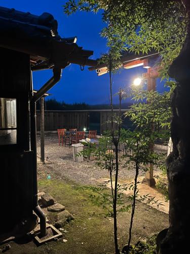 Un jardín fuera de 民泊 雪岡庵
