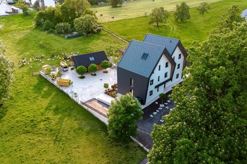 アパートメントが所在する建物