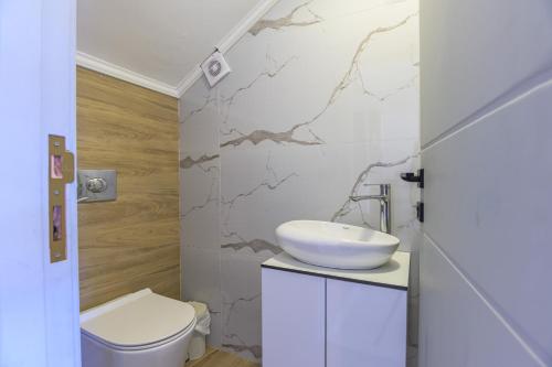 Un baño de Faraya Escape