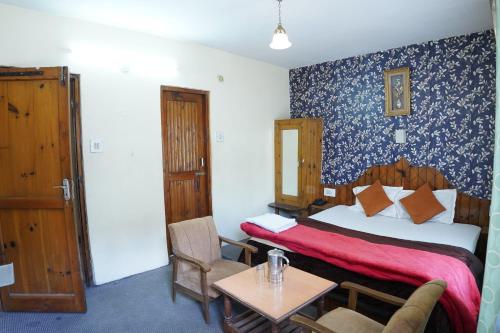 Gallery image of HOTEL PRINCE , ALEO , MANALi in Manāli