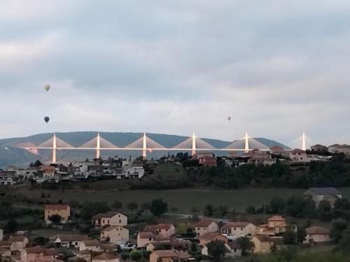 Au jardin Vue viaduc