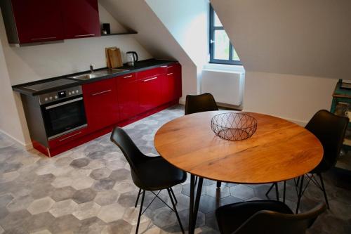 Dapur atau dapur kecil di Apartment Shanghai im Brikkhaus "regionale Historie trifft auf internationale Moderne"