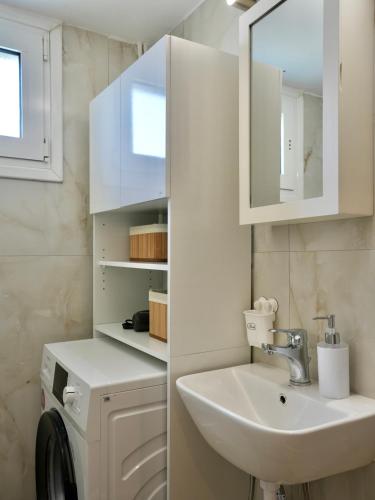 Galería fotográfica de Andrew's Apartment en Agios Rokkos