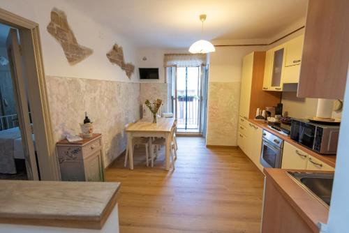 Kuchyň nebo kuchyňský kout v ubytování M&C Vicolo corto