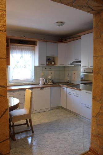 Apartments Grmaca